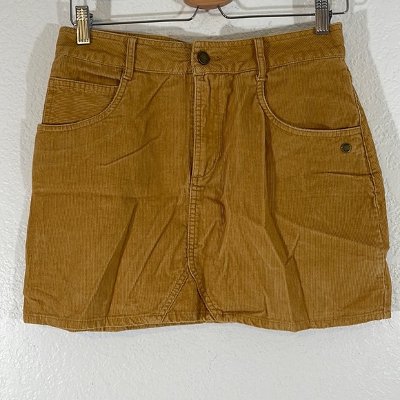 Roxy Dresses & Skirts - ROXY Java To Lombok Corduroy Skirt With Front & Back Pockets Size Small New